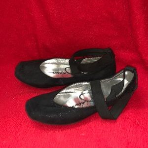 JESSICA SIMPSON KIDS BALLET STYLE SHOE